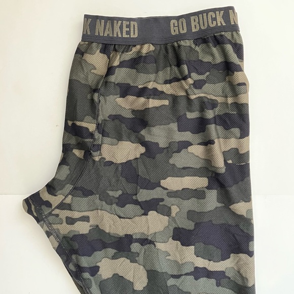 Men's Go Buck Naked Base Layer Pattern Pants
Item 81304 Camouflage 2XL x 30” - Picture 6 of 10